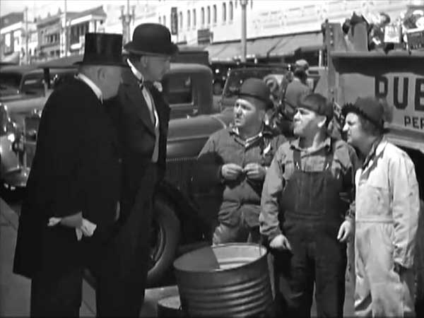 A scene from The Three Stooges movie Hoi Polloi.